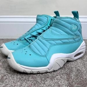 Nike Air Max retro sneakers